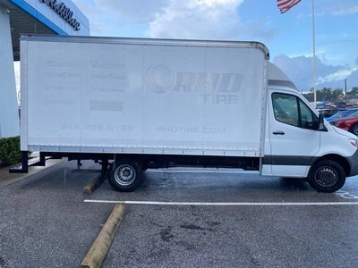 2019 Freightliner Sprinter Cab Chassis Base