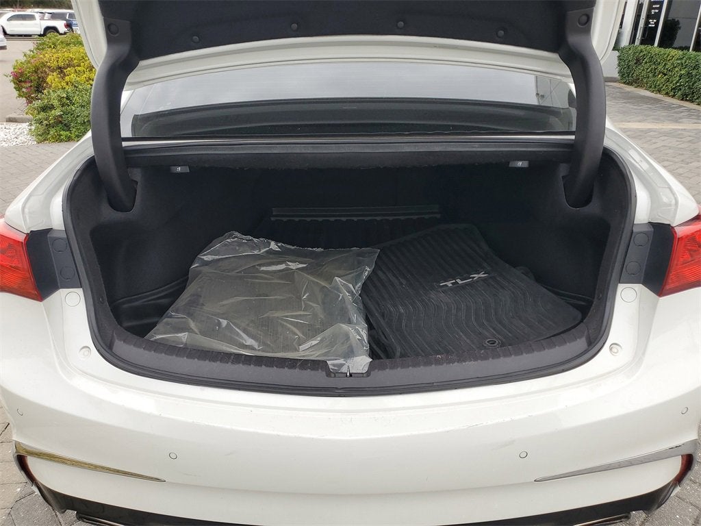 2019 Acura TLX w/Advance Pkg