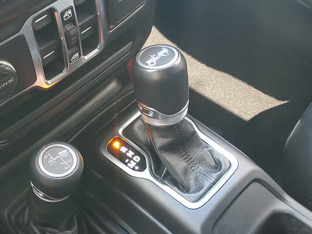 2020 Jeep Wrangler Unlimited Sahara Altitude 4x4