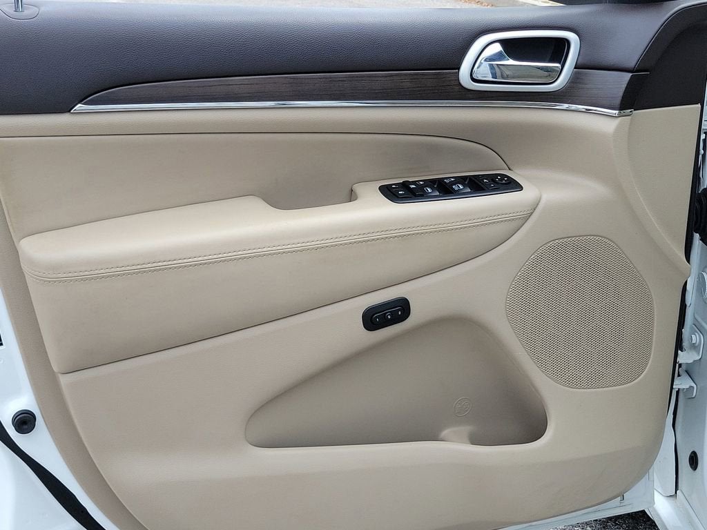 2020 Jeep Grand Cherokee Overland