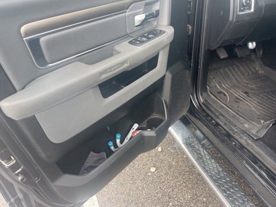 2018 RAM 1500 Big Horn Crew Cab 4x4 5'7" Box