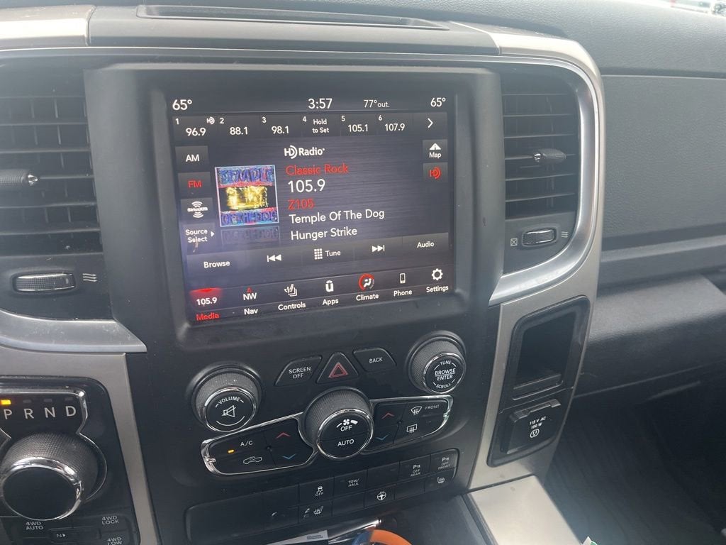 2018 RAM 1500 Big Horn Crew Cab 4x4 5'7" Box