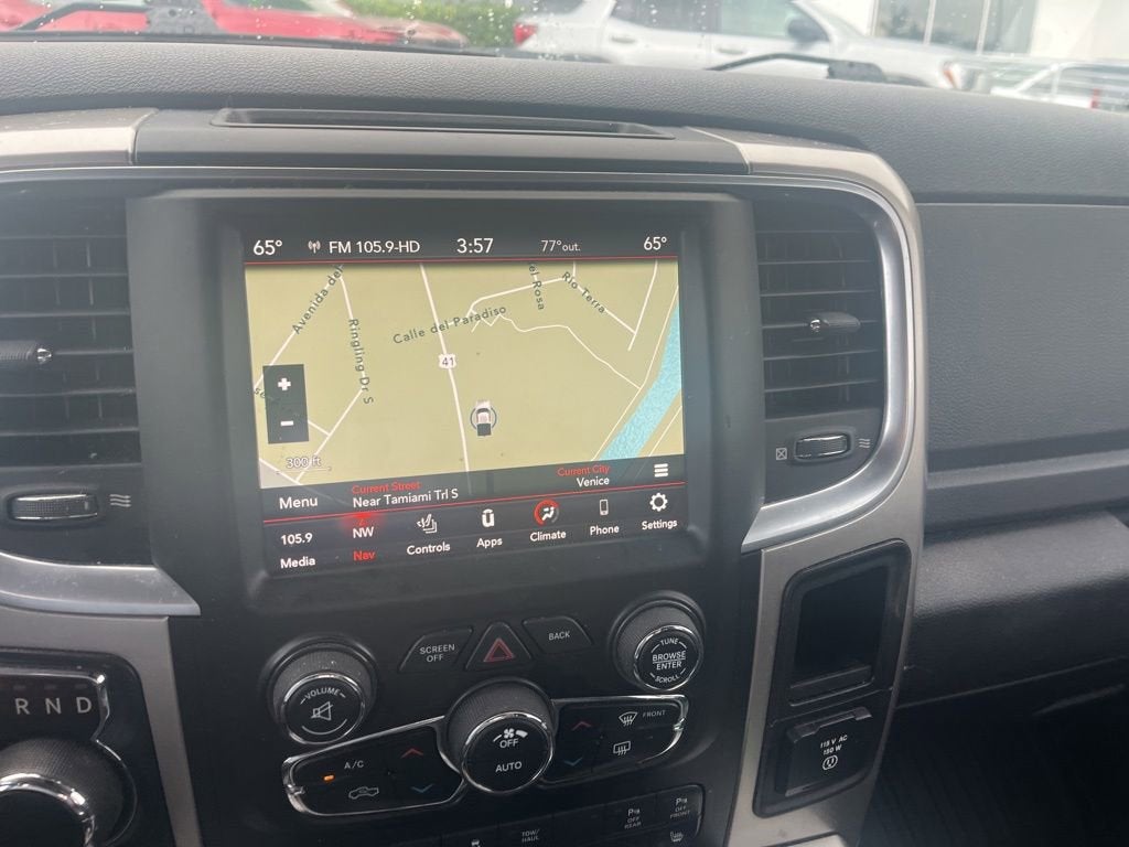 2018 RAM 1500 Big Horn Crew Cab 4x4 5'7" Box