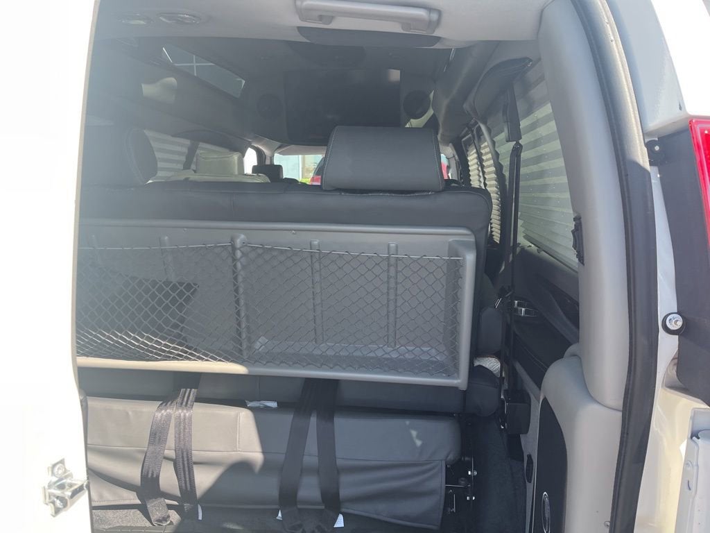 2025 Chevrolet Express Cargo WT