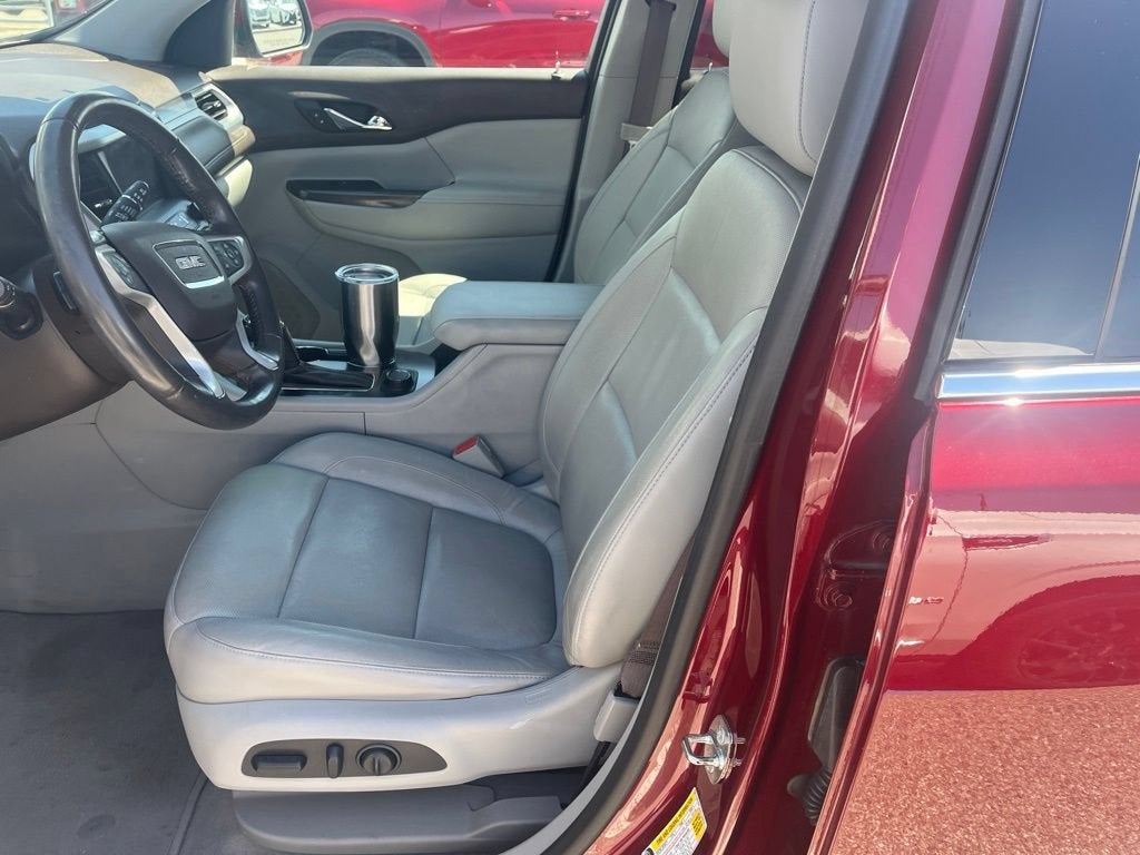 2017 GMC Acadia SLT