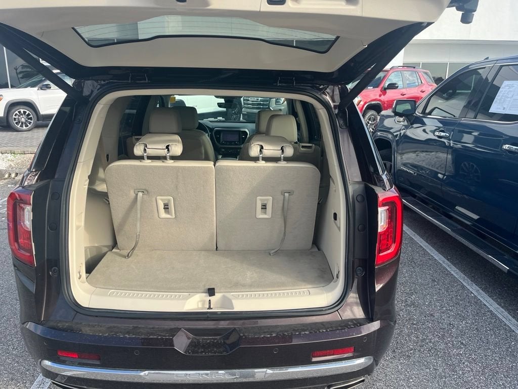 2021 GMC Acadia Denali