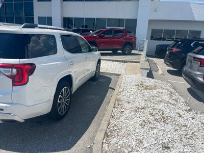 2021 GMC Acadia Denali