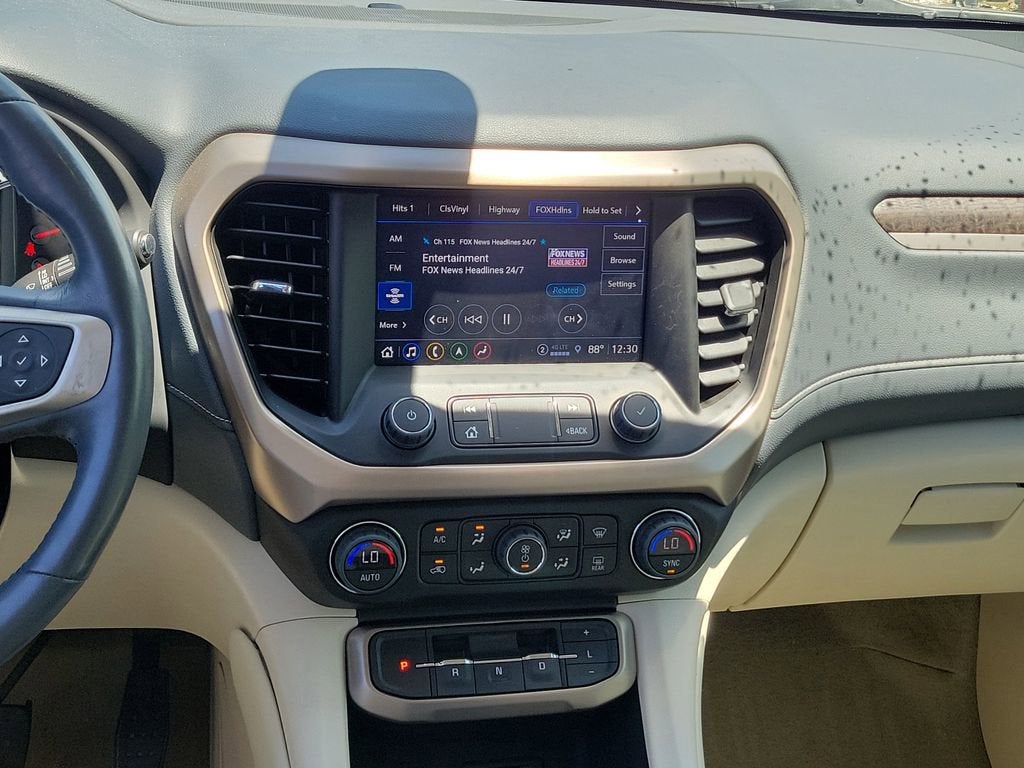 2022 GMC Acadia Denali
