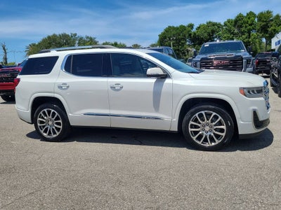 2022 GMC Acadia Denali