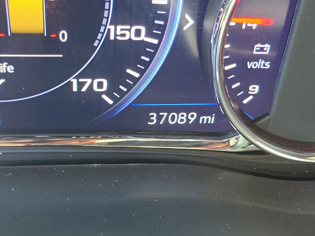 2022 GMC Acadia Denali