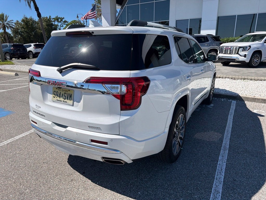 2021 GMC Acadia Denali