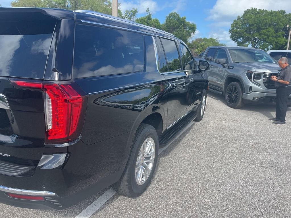 2024 GMC Yukon XL SLT