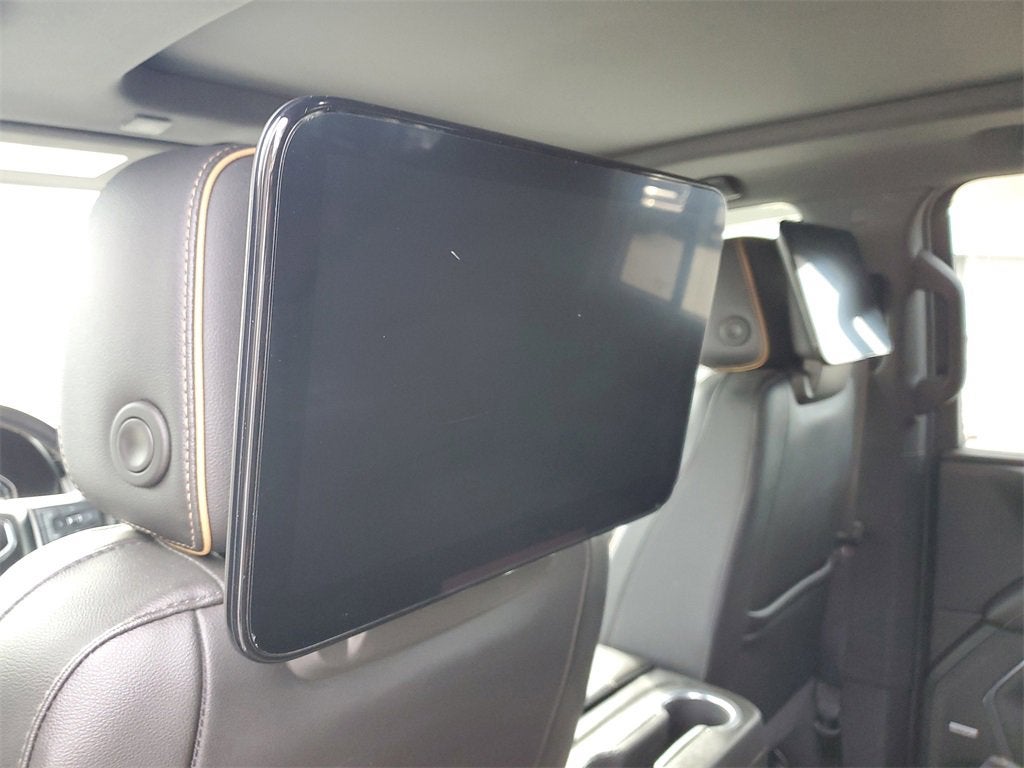 2021 GMC Yukon XL AT4