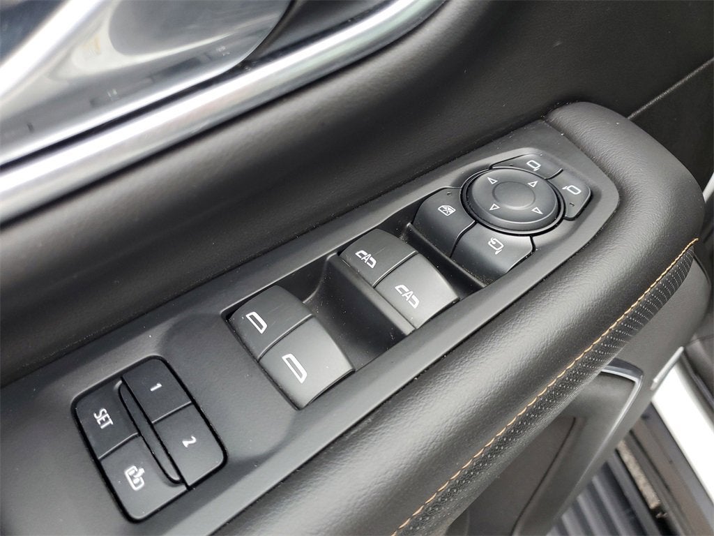 2021 GMC Yukon XL AT4