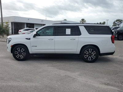 2021 GMC Yukon XL AT4