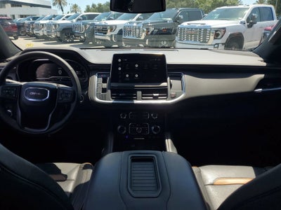 2022 GMC Yukon XL AT4