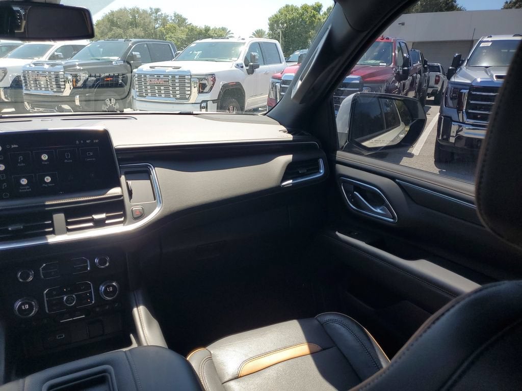 2022 GMC Yukon XL AT4