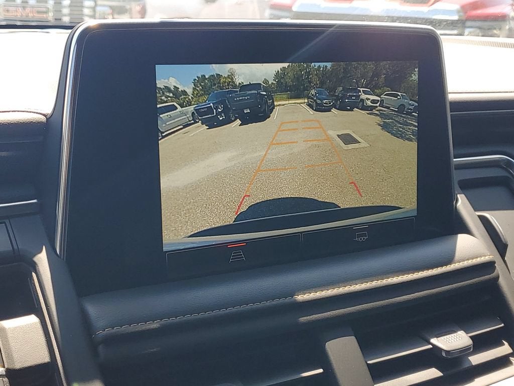 2022 GMC Yukon XL AT4