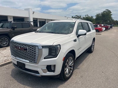 2022 GMC Yukon XL Denali