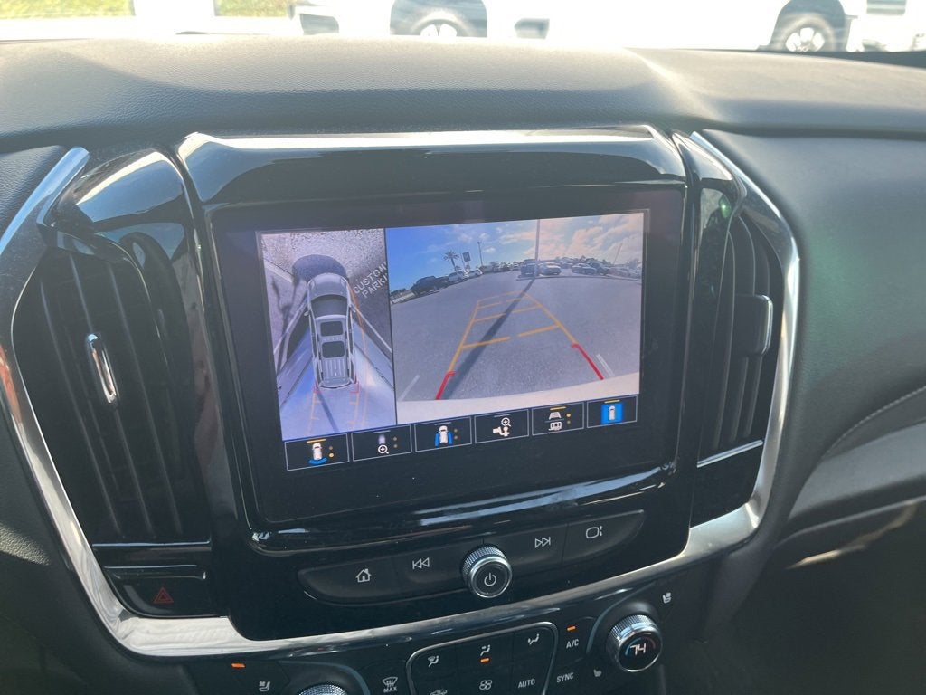 2023 Chevrolet Traverse High Country