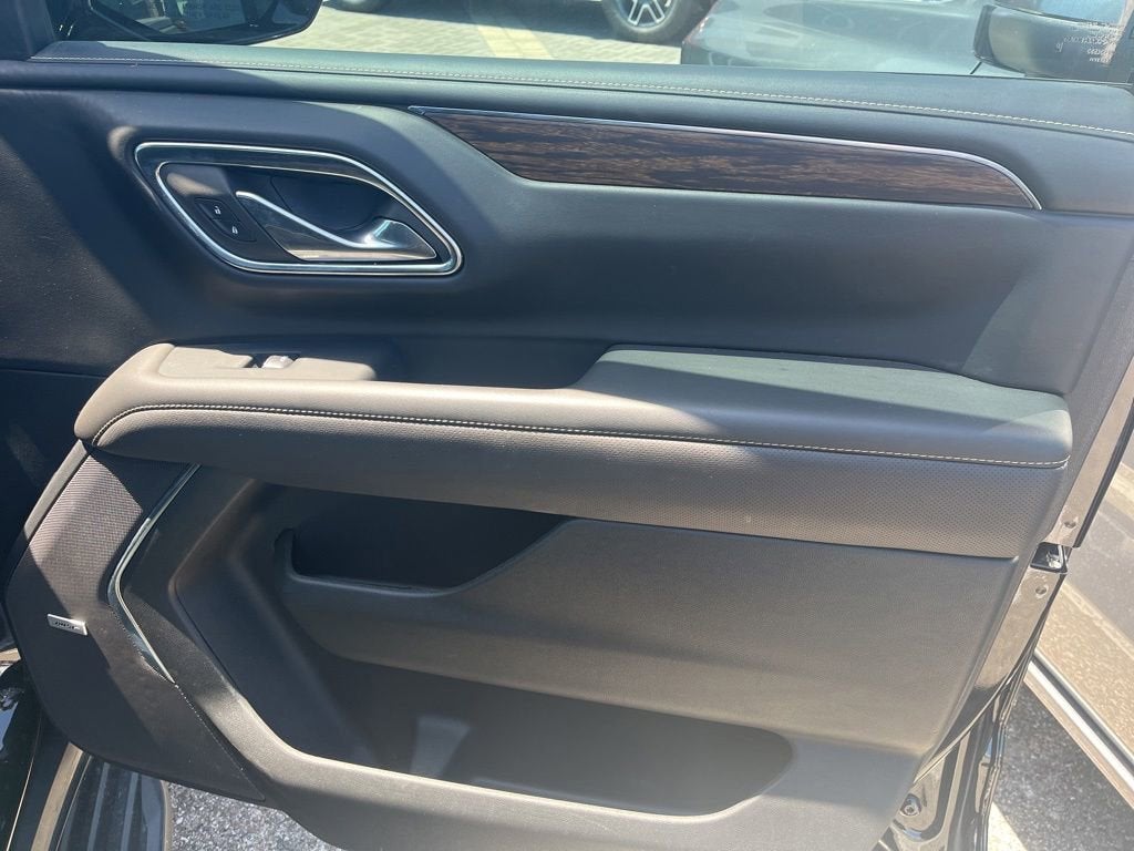 2024 Chevrolet Suburban Premier