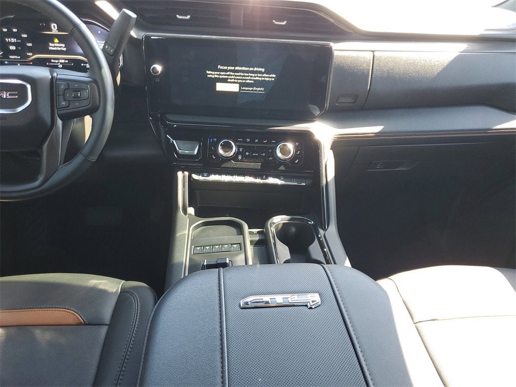 2025 GMC Sierra 3500 HD AT4