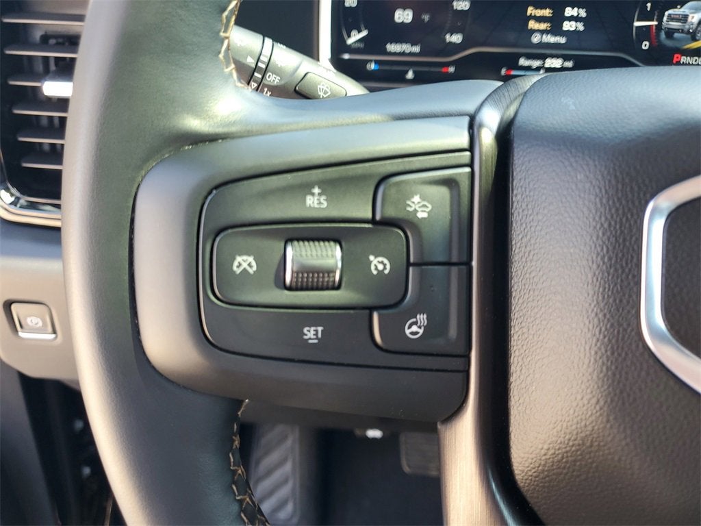 2025 GMC Sierra 3500 HD AT4