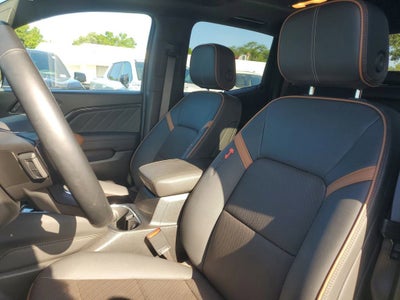 2025 GMC Canyon AT4