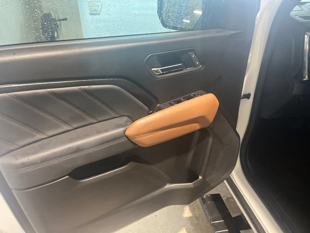 2025 GMC Canyon AT4