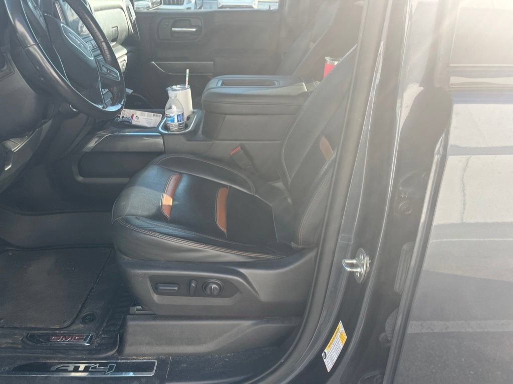 2022 GMC Sierra 1500 Limited AT4