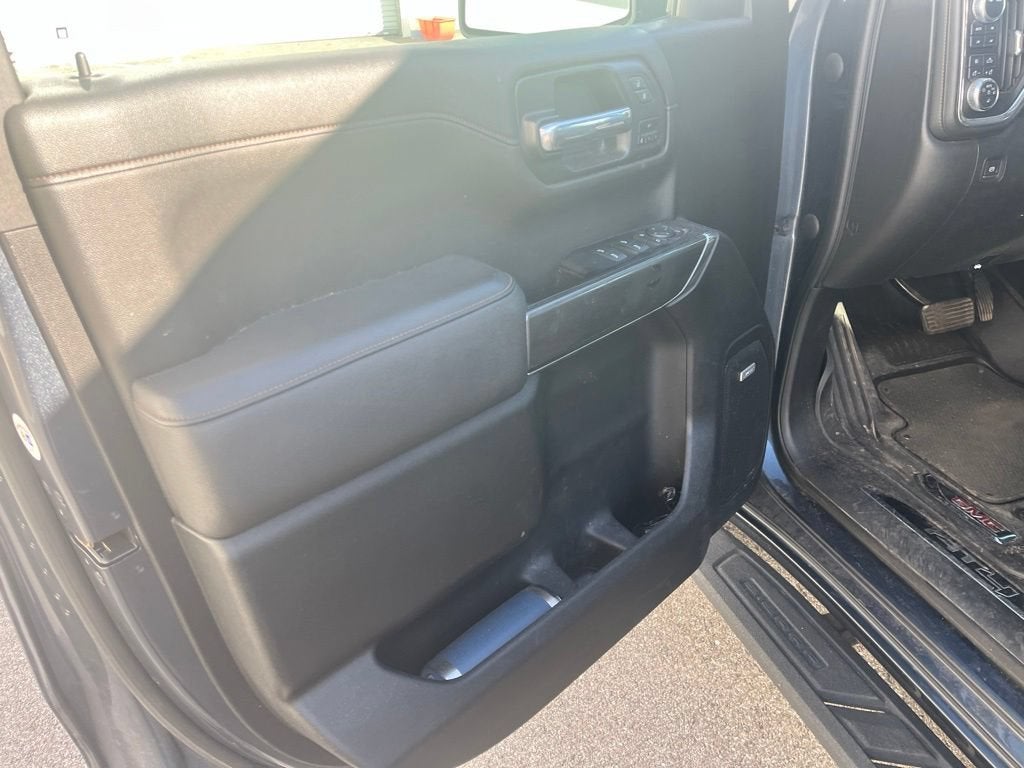 2022 GMC Sierra 1500 Limited AT4