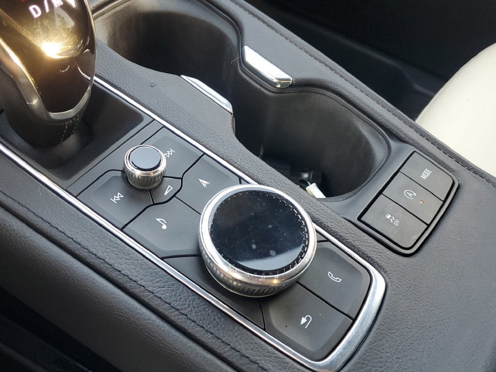 2020 Cadillac XT4 AWD Sport
