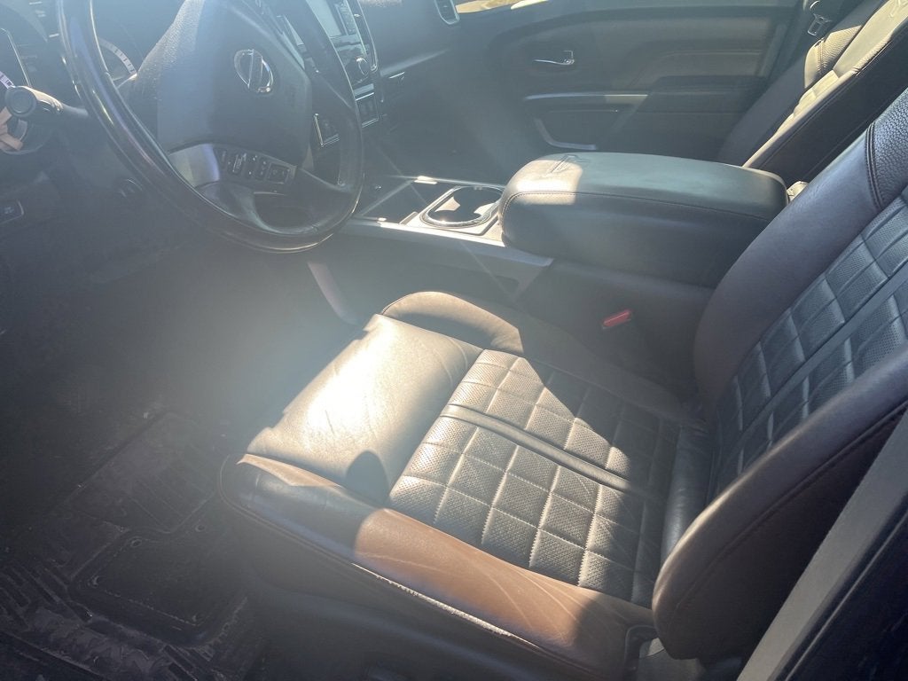 2017 Nissan Titan Platinum Reserve