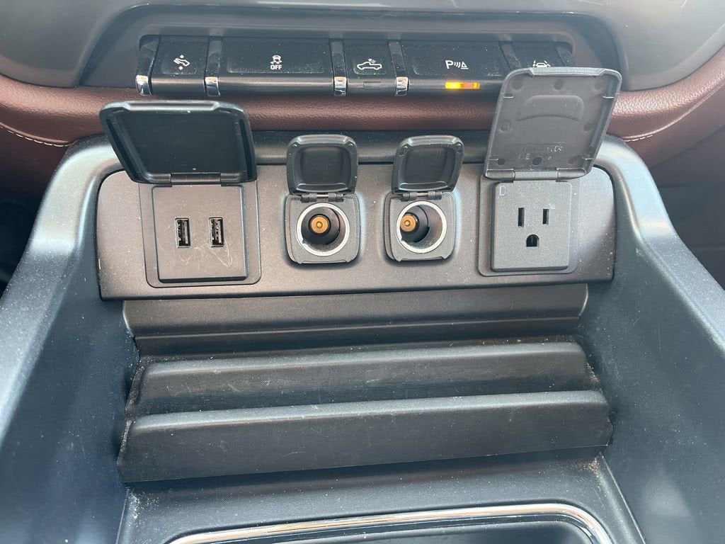 2018 Chevrolet Silverado 1500 High Country
