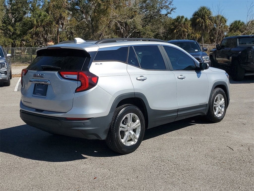 2022 GMC Terrain SLE