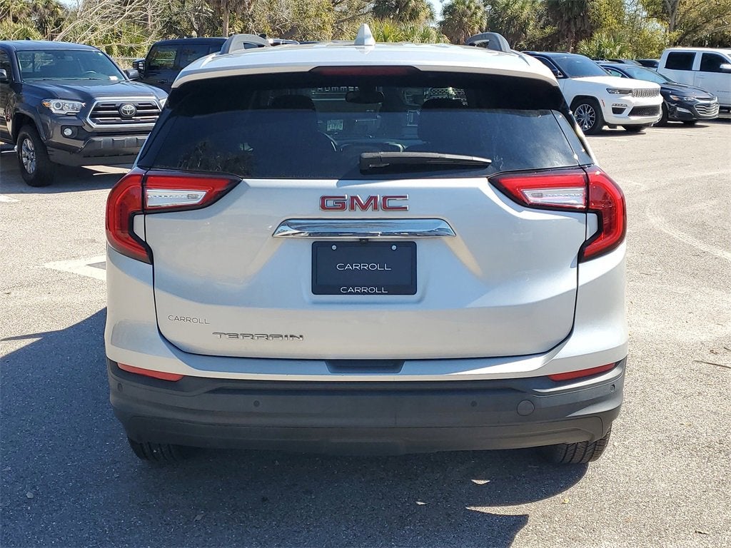 2022 GMC Terrain SLE