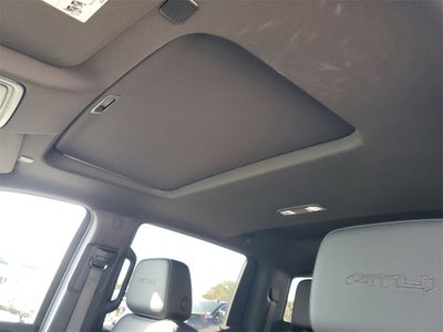 2025 GMC Sierra 1500 AT4