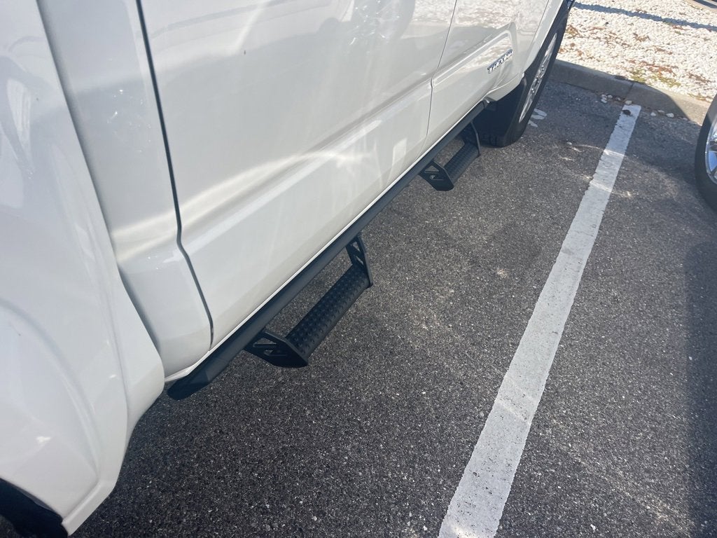 2024 Toyota Tacoma 2WD SR5