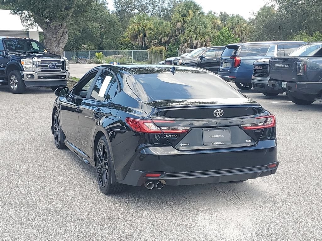 2025 Toyota Camry SE