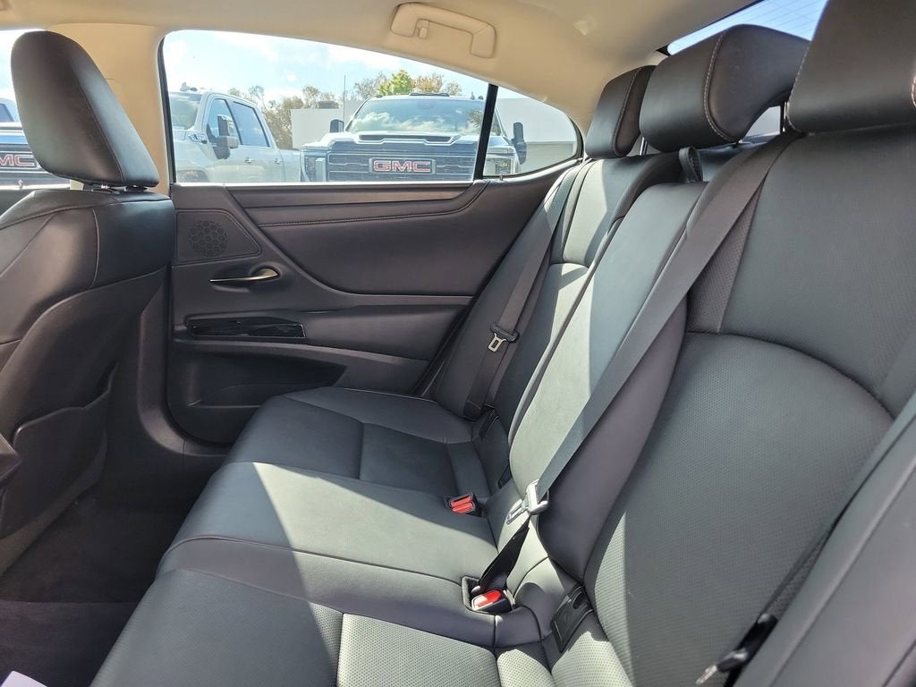 2022 Lexus ES ES 350