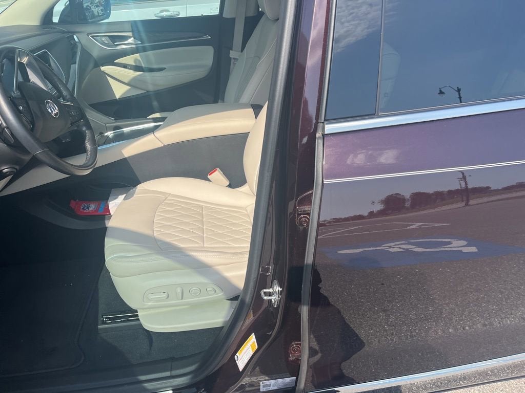 2023 Buick Enclave Avenir