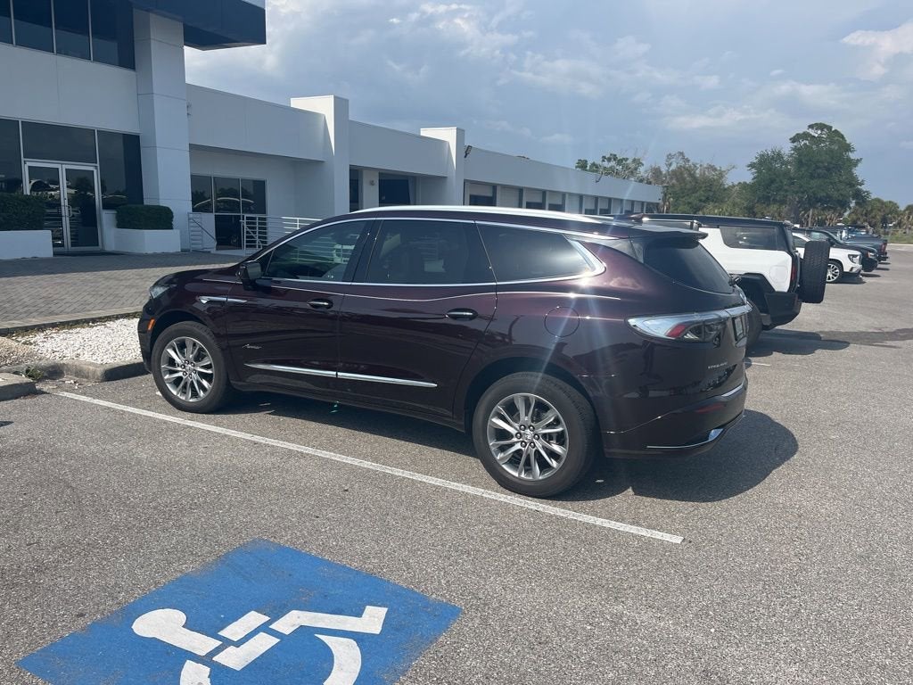 2023 Buick Enclave Avenir