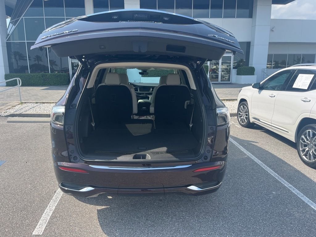 2023 Buick Enclave Avenir