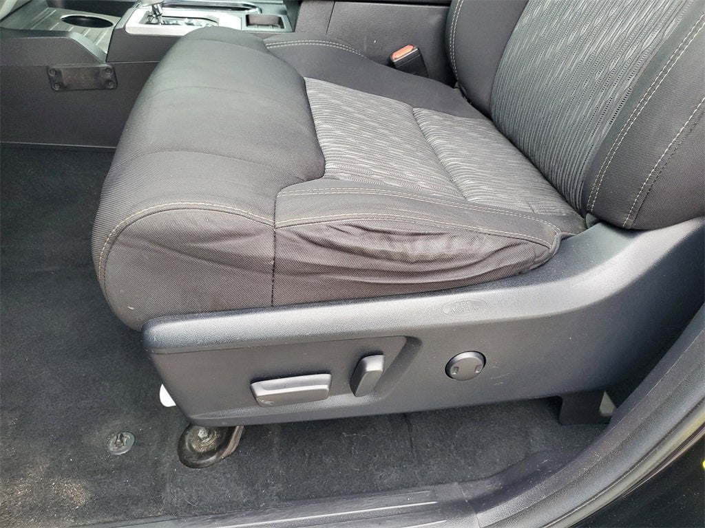 2021 Toyota Tundra 2WD SR5