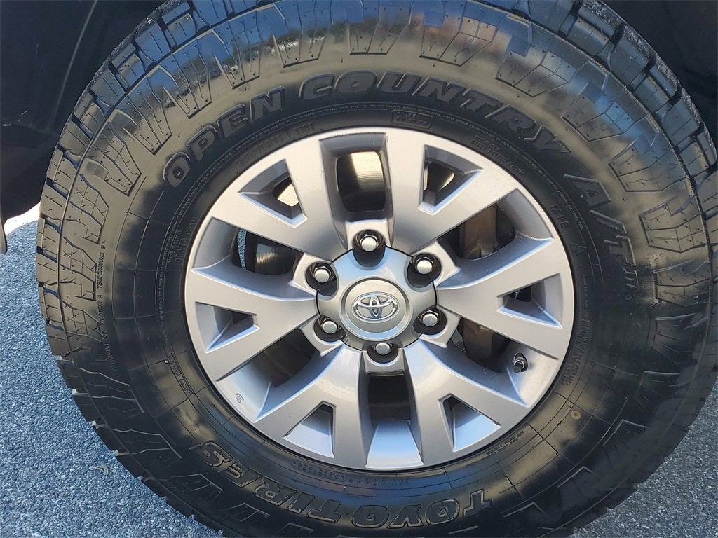 2018 Toyota Tacoma SR5