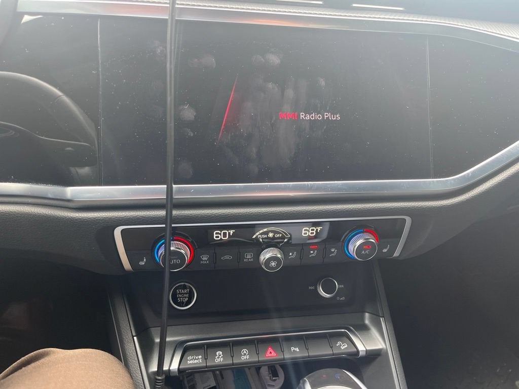 2021 Audi Q3 Premium 45 TFSI S line quattro Tiptronic