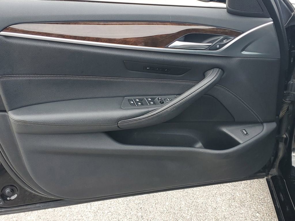 2020 BMW 5 Series 540i
