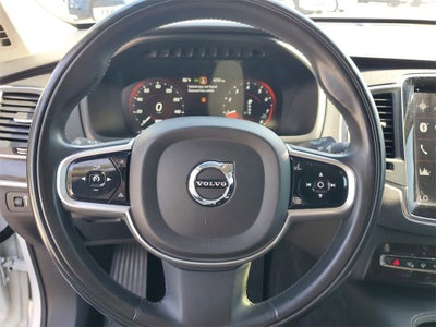 2019 Volvo XC90 Momentum